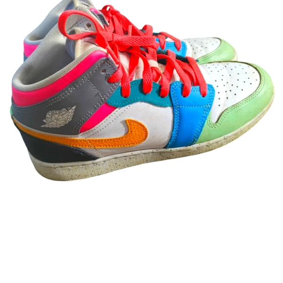 Air Jordan Mid SE Colorful Sneakers FN1190-100 - Picture 1 of 7